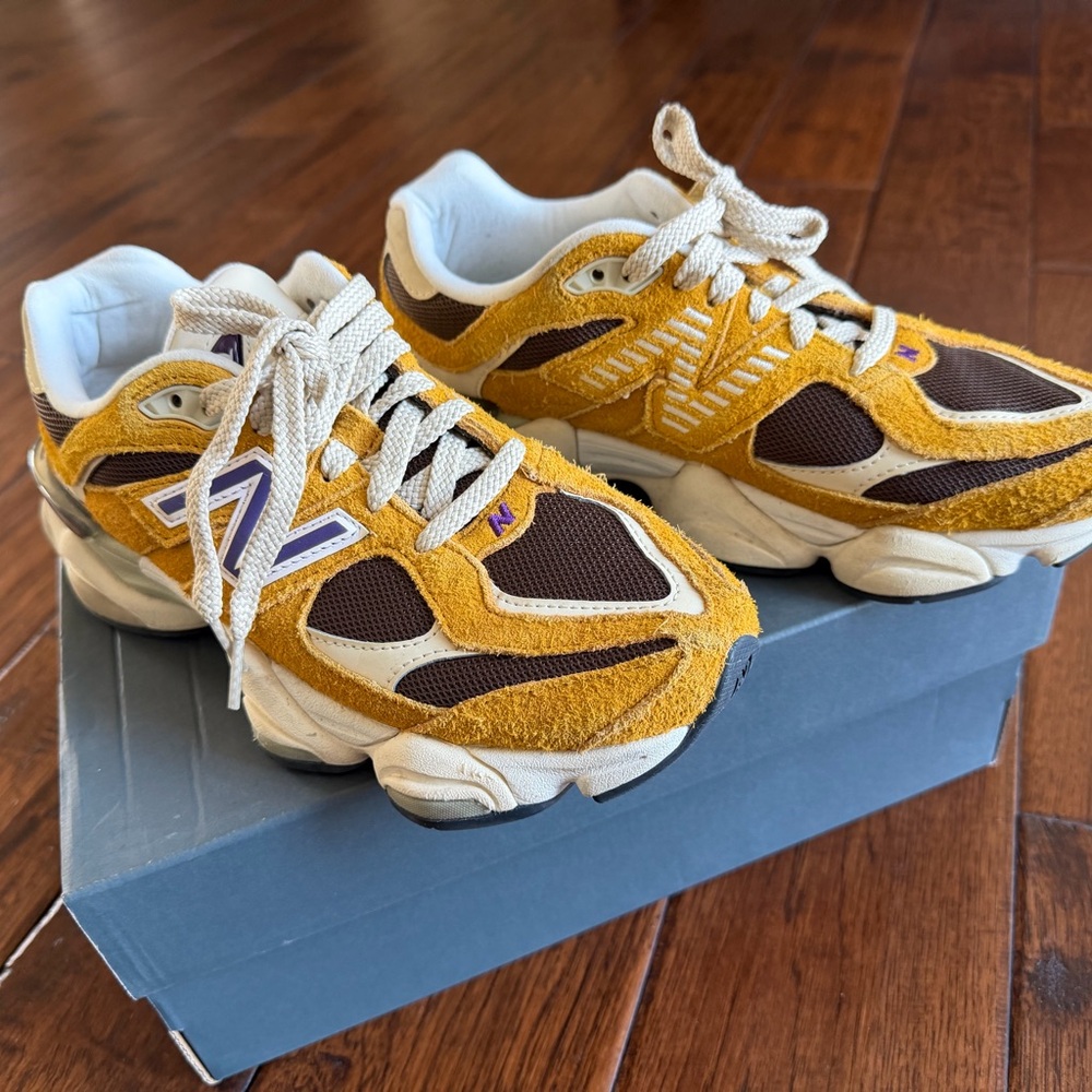 New Balance Unisex Yellow & Brown Suede Mesh Sneakers